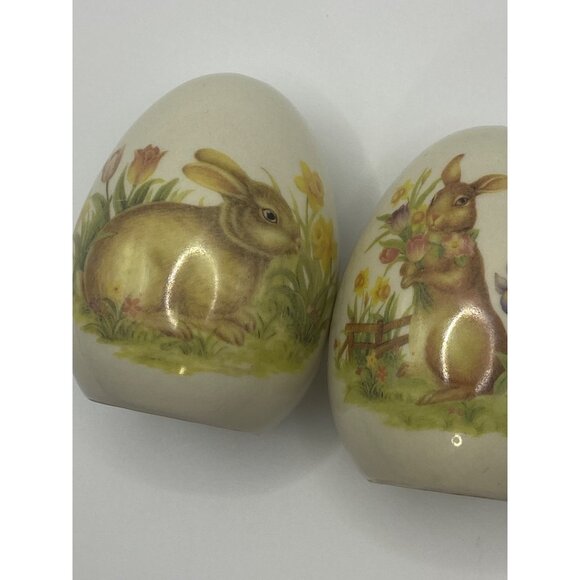 Vintage Bunny-Themed Ceramic Salt & Pepper Shakers With Floral Design Easter Dec - Picture 11 of 11